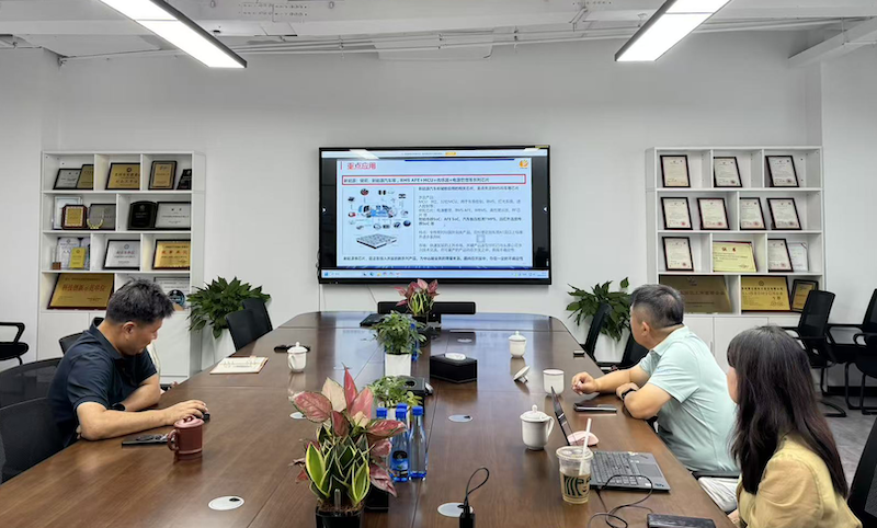 President of Zhong'an Technology, Zha Lei, led a team to visit Suzhou Juyuan Microelectronics Co., Ltd